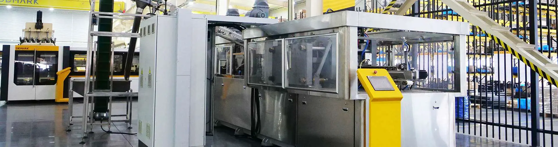 Máy thổi chai PP SFL-PP